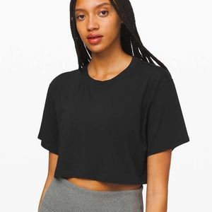 Lululemon All Yours Boyfriend Tee *Cropped Black